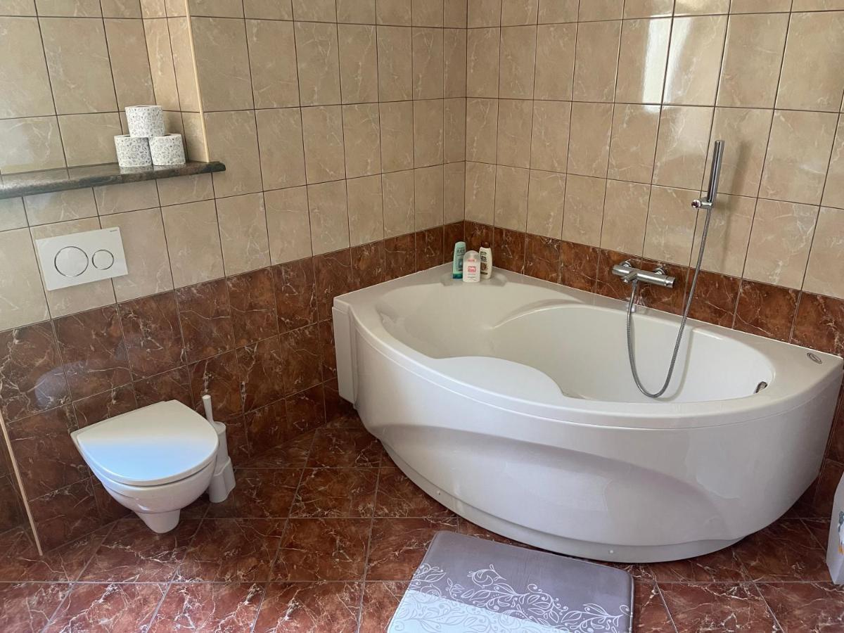 Apartma Vatovec 安卡兰 外观 照片